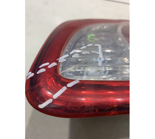 Фонарь задний правый