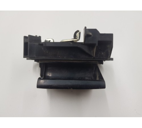 Ручка открывания крышки багажника