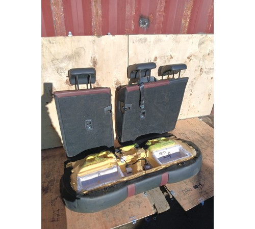 Задний ряд сидений