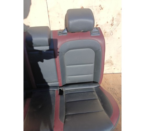 Задний ряд сидений