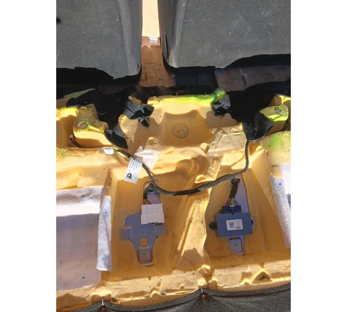 Задний ряд сидений