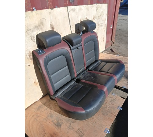 Задний ряд сидений