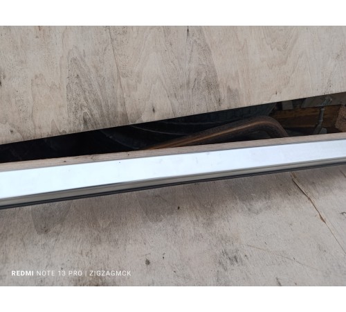 Рейлинг крыши правый