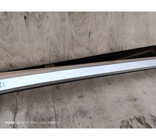 Рейлинг крыши правый