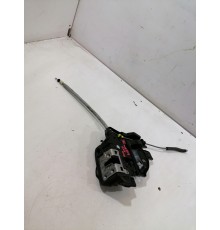 Замок двери задний правый