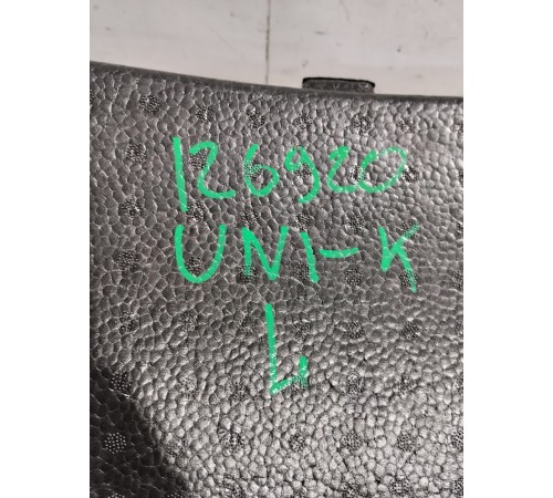Наполнитель багажного отсека левый