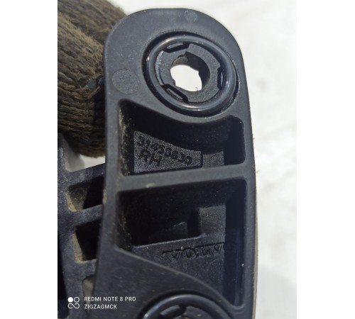 Отбойник двери правый