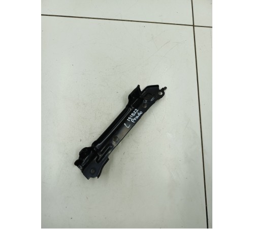 Кронштейн крепления левый