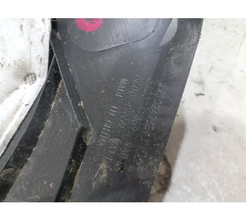 Обшивка форточки правая