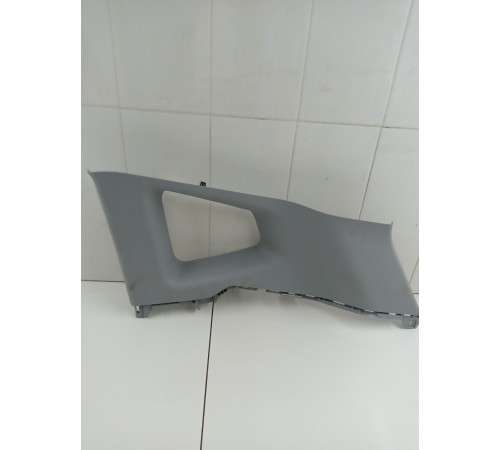 Обшивка стойки задняя правая