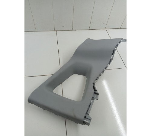 Обшивка стойки задняя правая