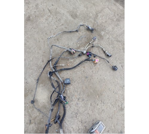 Электропроводка подкапотная с монтажным блоком