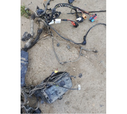 Электропроводка подкапотная с монтажным блоком