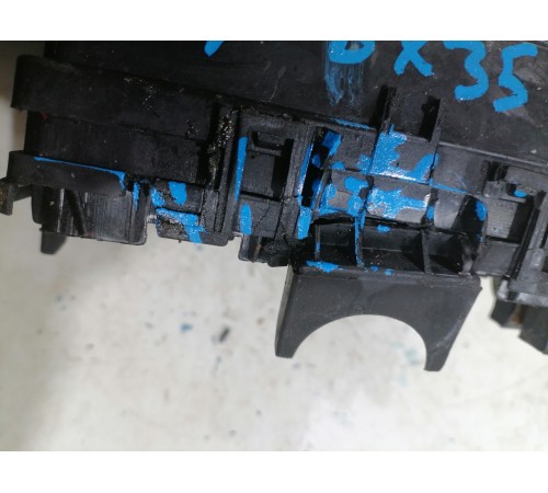 Блок предохранителей