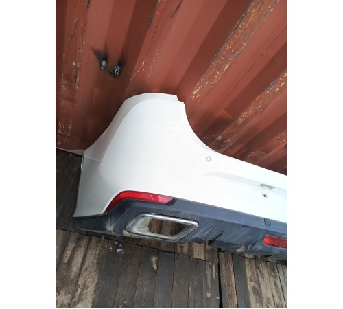 Задний бампер в сборе