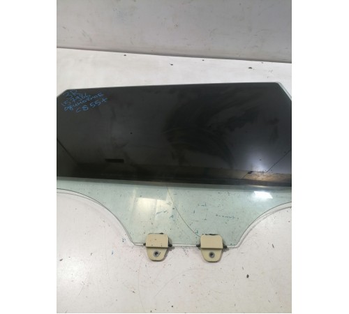 Стекло двери заднее правое