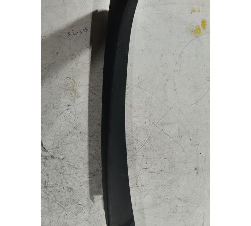 Накладка рамки двери (задняя левая)