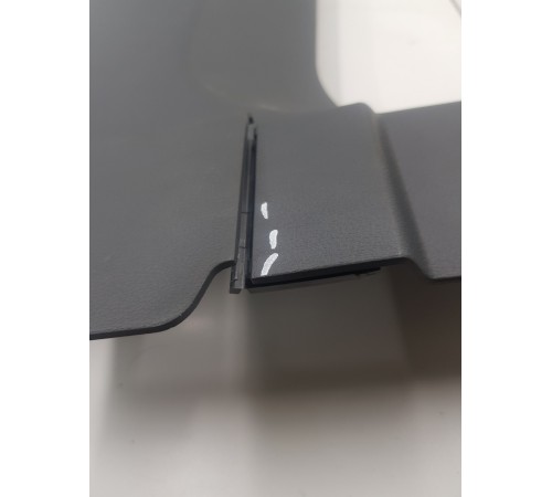 Обшивка центральной стойки правая нижняя