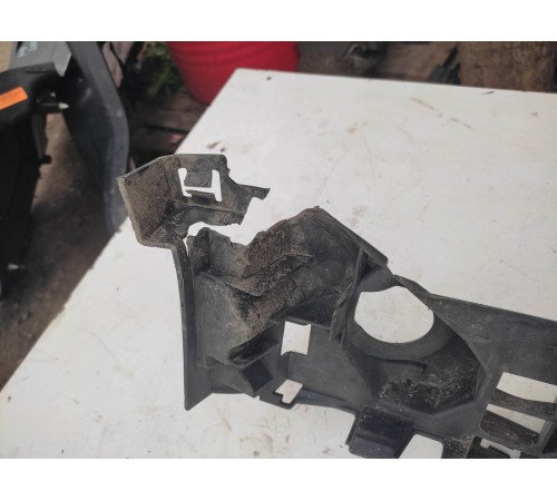 Абсорбер (наполнитель) переднего бампера