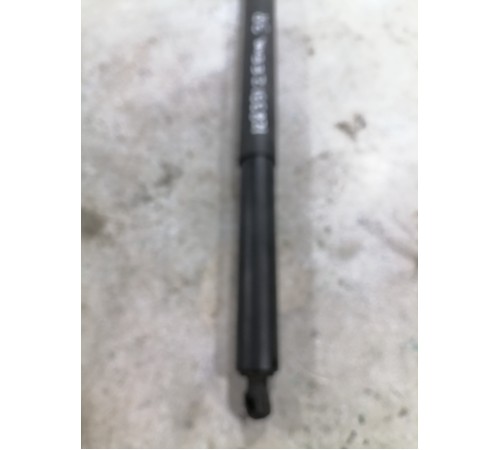 Электропривод крышки багажника правый