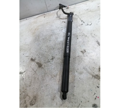 Электропривод крышки багажника правый