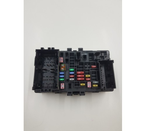 Блок предохранителей правый