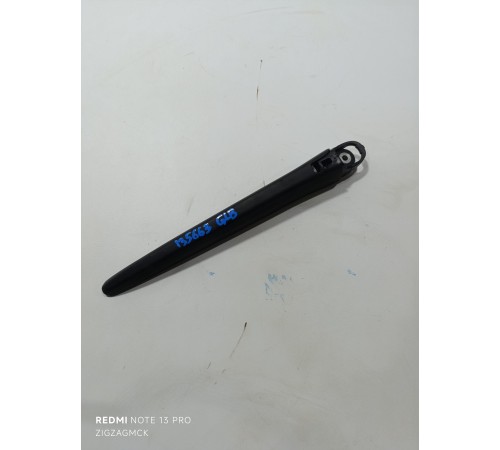 Поводок стеклоочистителя задний