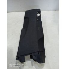 Обшивка центральной стойки правая