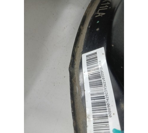 Кулак поворотный передний левый