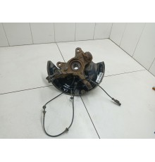 Кулак поворотный передний левый