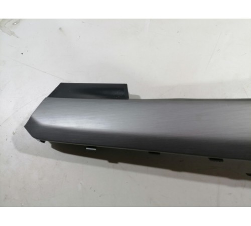 Накладка торпедо декоративная