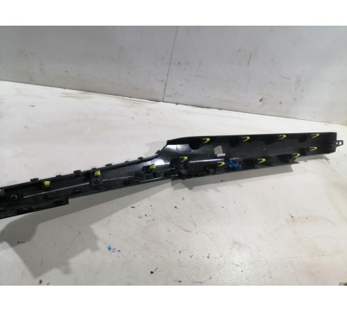 Накладка торпедо декоративная