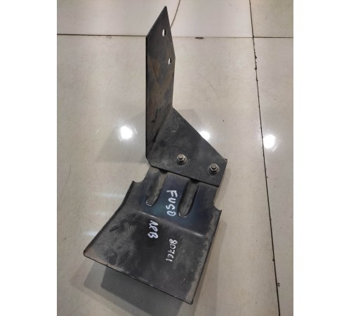 Кронштейн(крепление) кузова левый