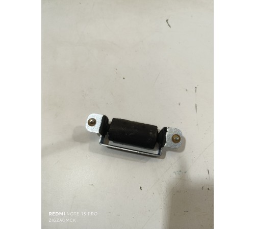 Противовес крышки багажника