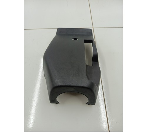 Кожух рулевой колонки нижний