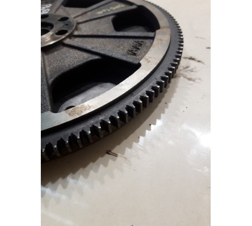 Маховик двигателя