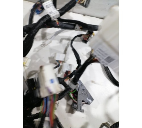 Электропроводка подторпедо