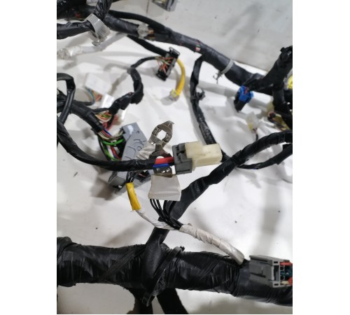 Электропроводка подторпедо