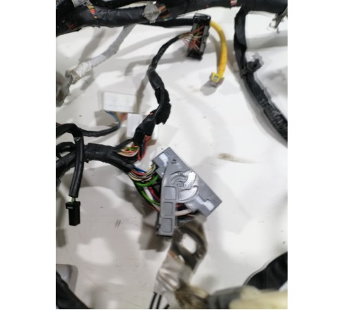 Электропроводка подторпедо