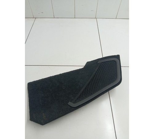 Накладка центральной консоли правая