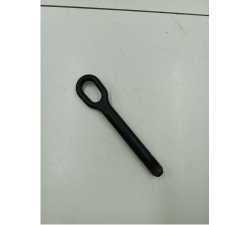 Крюк буксировочный