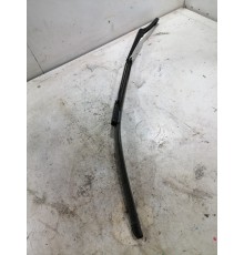 Поводок стеклоочистителя левый