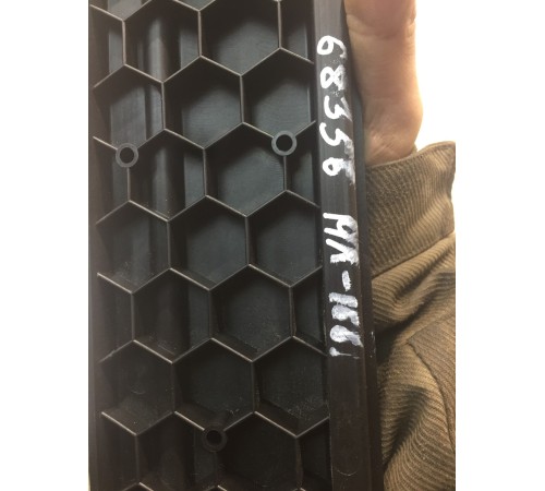 Накладка багажника(правая)