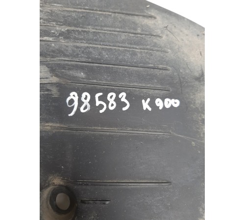 Защита антигравийная задняя левая