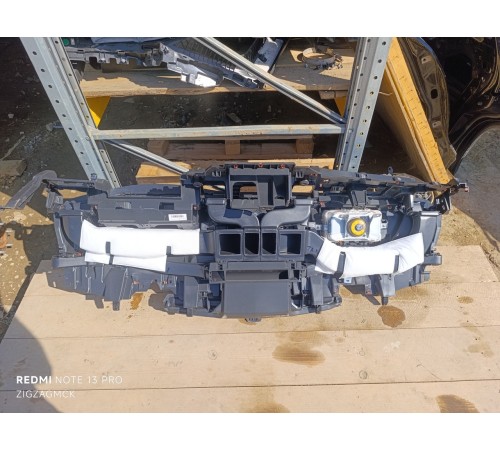 Панель передняя, торпедо