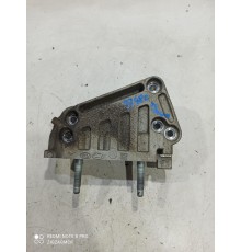 Кронштейн двигателя