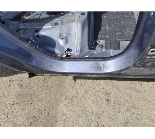 Порог со стойкой правый