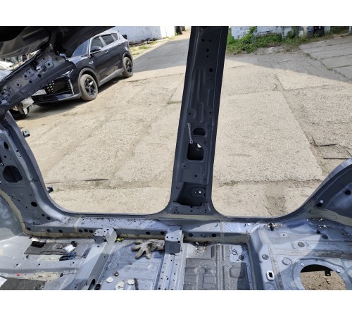 Порог со стойкой правый