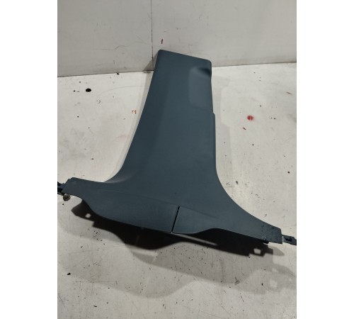 Обшивка центральной стойки левая нижняя