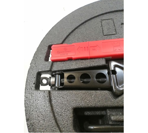 Ящик с инструментами в сборе